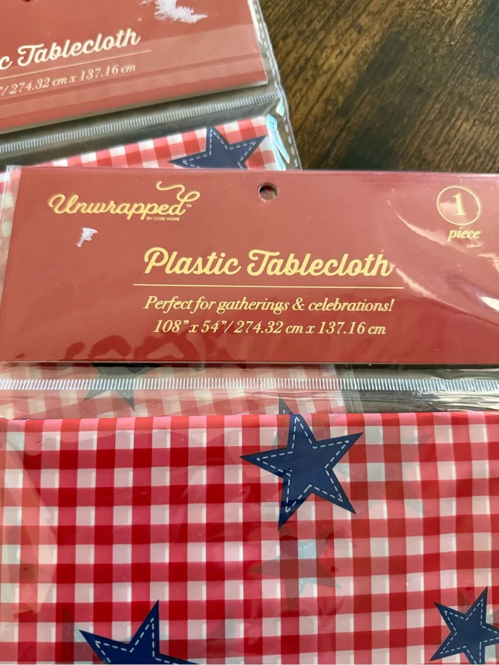 Red Gingham Tablecloth with Blue Stars - Pack of 2